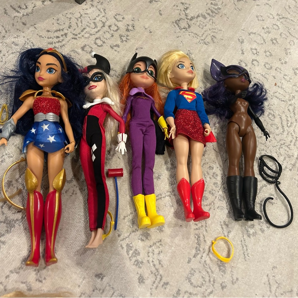 Superhero Action Figure Set - Multicolor